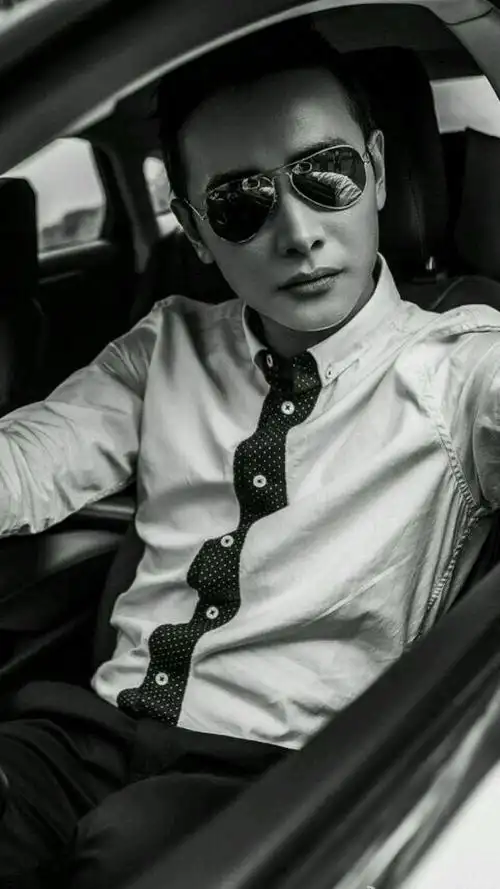 魅力型男罗晋手机桌面壁纸 罗晋,型男,帅哥,男演员,明星写真