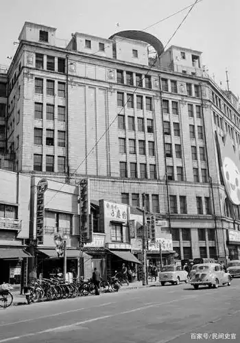 老照片:1957年的日本东京,看看那时候的日本,二战仅过去了12年