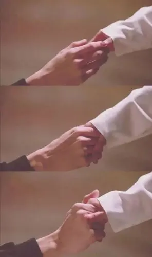 手控拼接背景壁纸 想要借风拥抱你