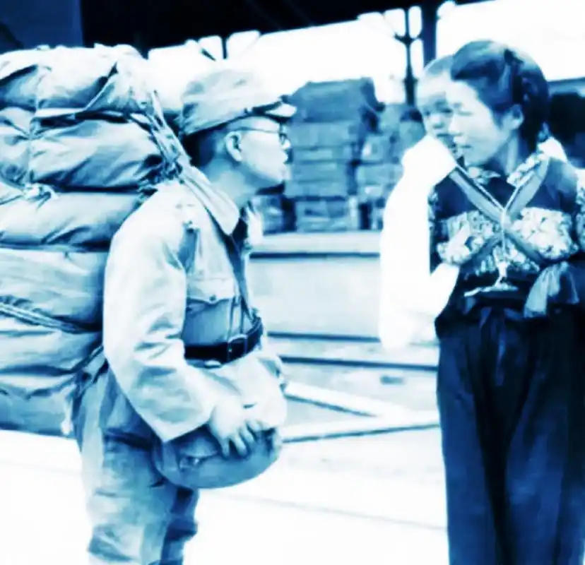 那个时候,只要身高超过155cm,身体强壮,小恶魔就能成为一流的步兵.