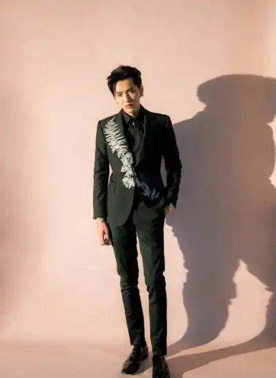 吴亦凡 kris 偶像男明星综艺男神头像