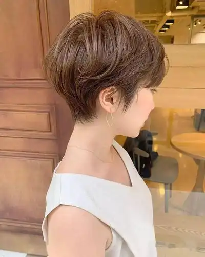 2020流行剃后脖短发