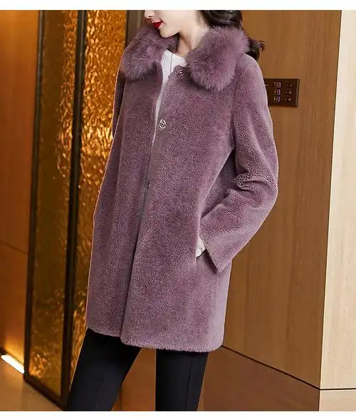 流行皮草中老年女装秋冬外套大码女装皮毛一体2021年新款女潮豆沙色m