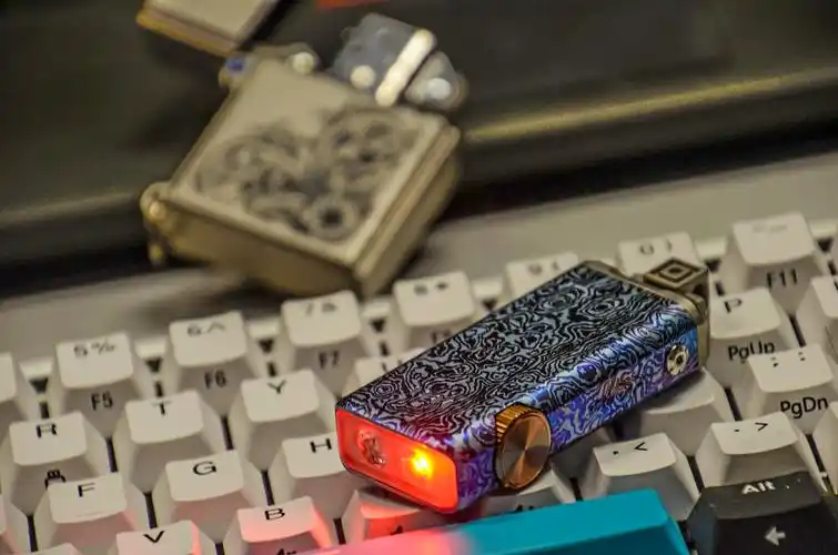 鸾凤争鸣,历史之光:fenix apex 20限量版手电_智能界—智能科技聚合