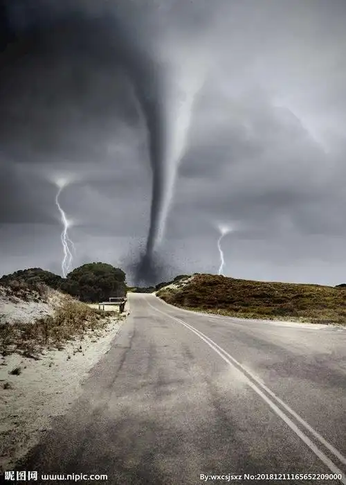 2020.11.13武黄105小牛顿科学 龙卷风实践 - 美篇