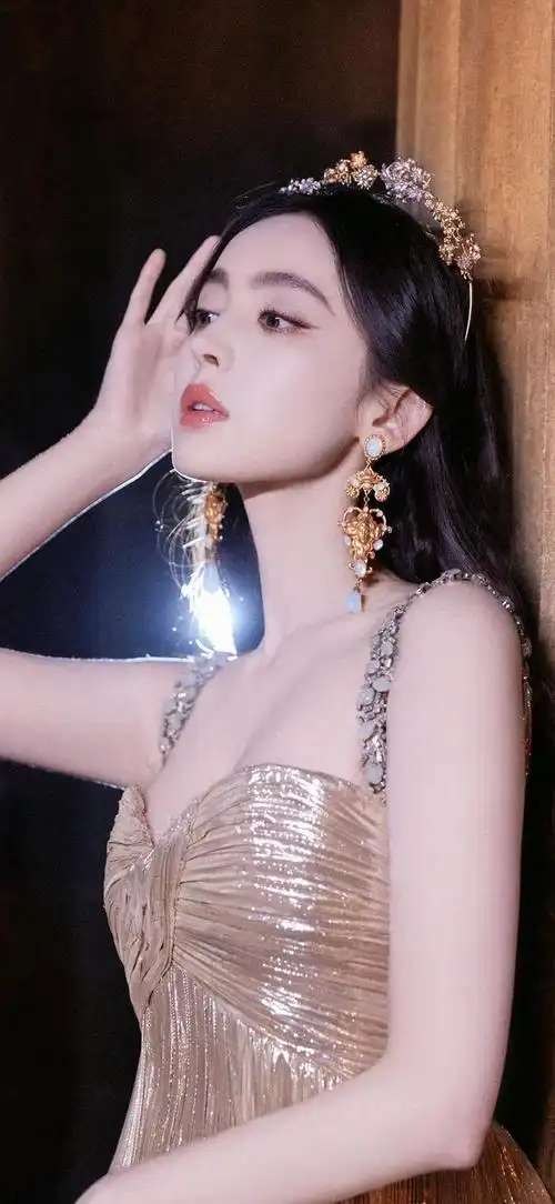 古力娜扎 高清壁纸图分享 好美好白好瘦啊 喜欢的直接收图!