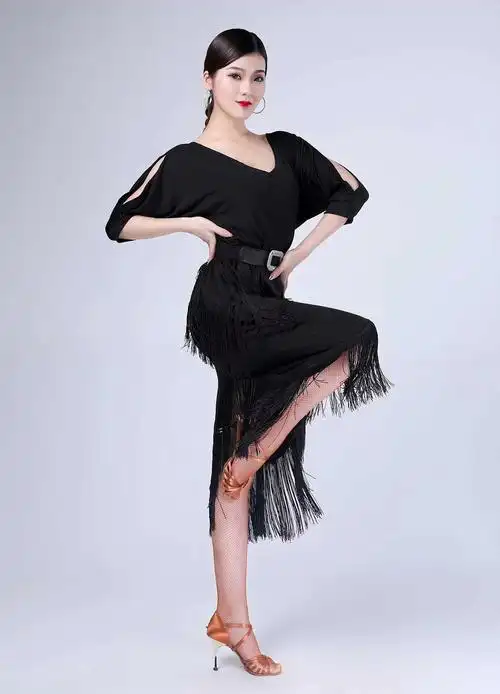 拉丁舞老师收入现状3 如何考取拉丁舞教师资格证2最新拉丁舞就业环境1