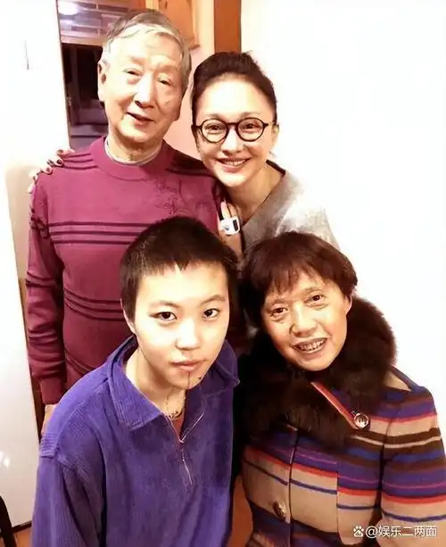 窦靖童回应已婚传闻多段绯闻情史被扒有男有女有影后还有大叔