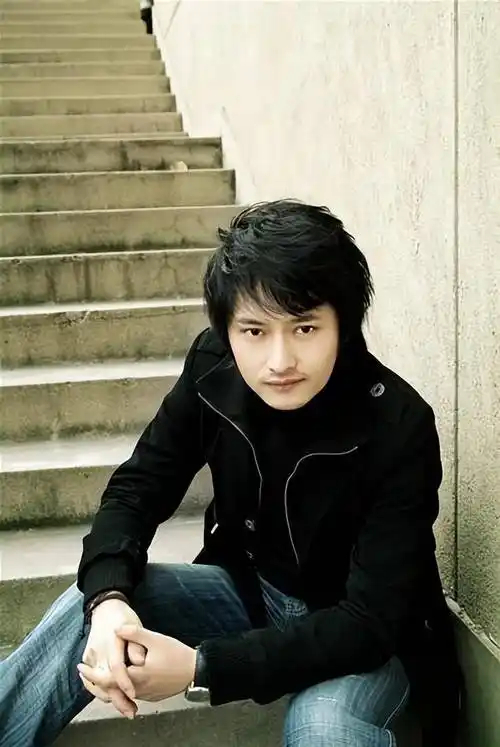 云飞:草根歌手塌房实锤,抛妻弃女已成事实_云菲_高月_女儿