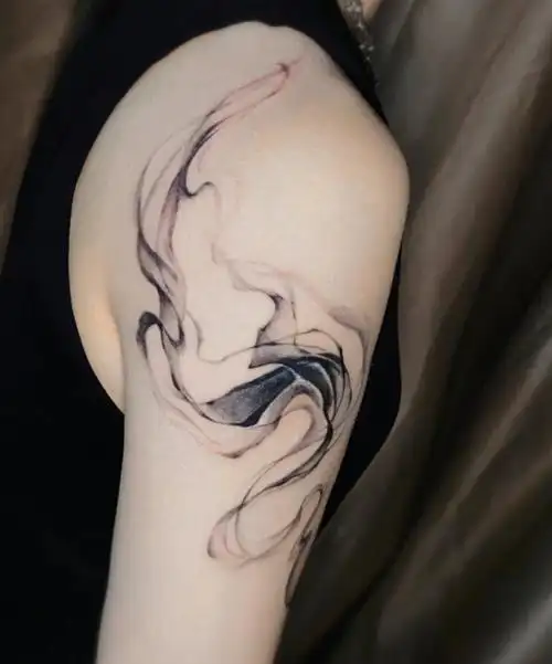小小覆盖#我的纹身分享  #纹身  #广州纹身  #意识流  #烟雾  #纹身也