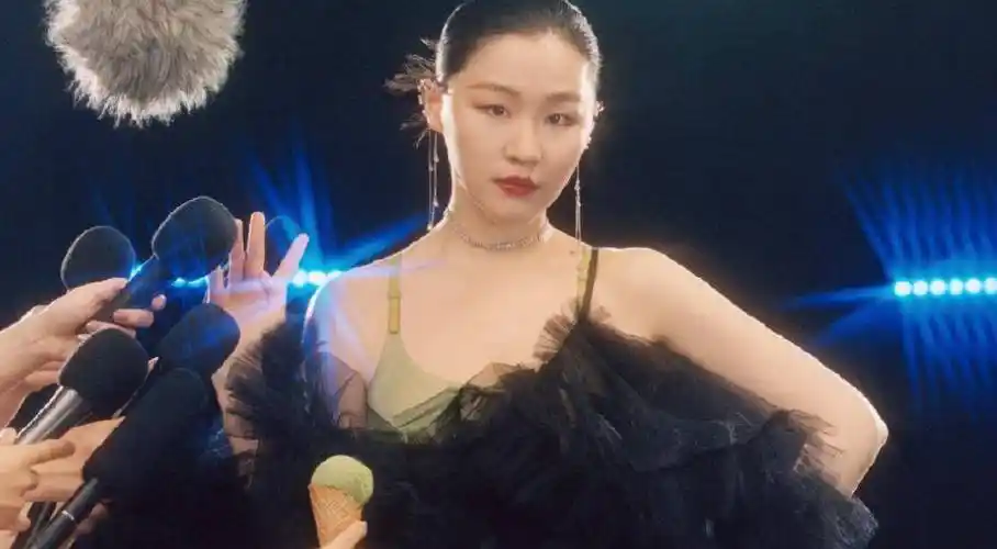 金靖自曝有对象,否认与李佳琦的合作关系,直言是一辈子好朋友!