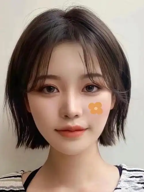 头大脸大适合什么发型,头大脸大怎么改善(几款好看的短发造型)