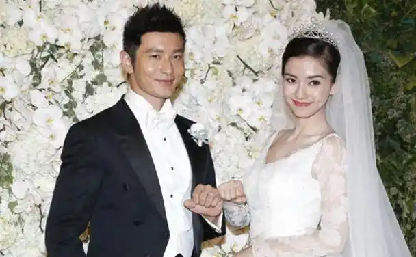 低调离婚的明星夫妻看似毫不相干的两个人其实都曾是一家人