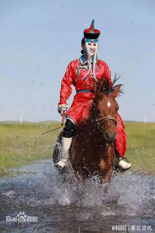 格格,2018年被聘为内蒙古自治区戒毒管理局全区司法行政系统戒毒大使