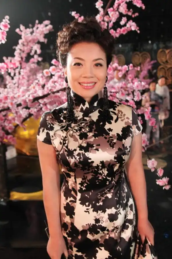 看了张也的旗袍,有惊艳到你吗?