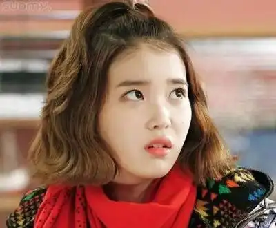 把鼻子垫得高高的不一定就适合自己哦   下面给你们介绍一下塌鼻子