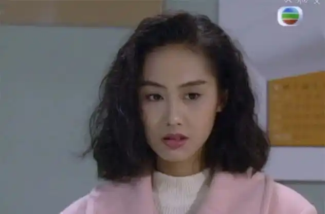 复古风大肆流行的年代港风美人的发型好时髦发量太让人羡慕了