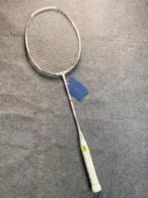 闲置转让全新新款经典框形尤尼克斯vtzf2白林丹超轻全碳纤维_阿里巴巴