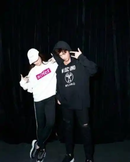 神仙姐姐和杨洋可以组合出道了!演戏不如尬舞!_刘亦菲_争议_阿美