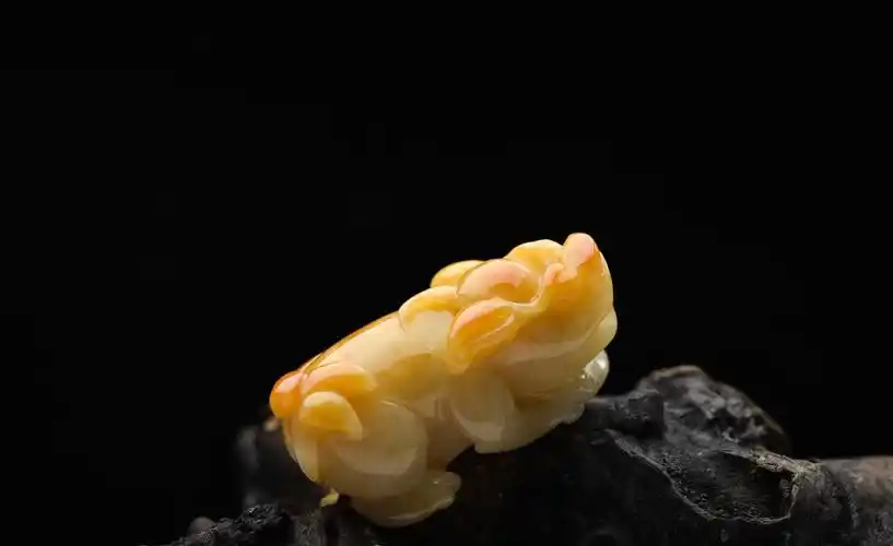 好兆头珠宝之黄袍加身貔貅吊坠