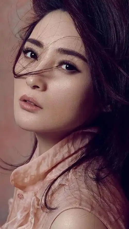 蒋勤勤高清写真壁纸气质女神实力派演员