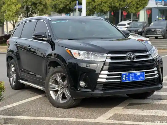 出售18款18年的4驱最高配汉兰达