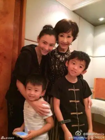 张柏芝的第三个孩子是谁的