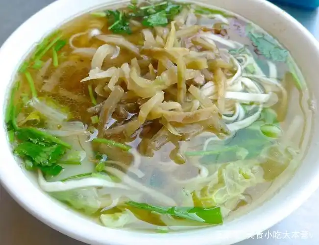 冬天到了!熬一碗榨菜白菜猪肉汤!