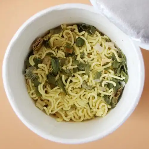 paldo八道牛骨汤杯面65g(韩国)