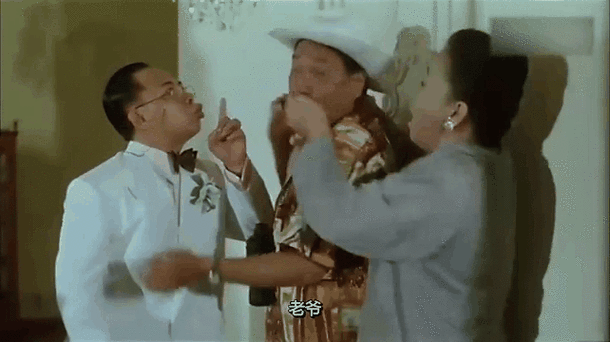 百变星君:星爷用球棍揍老爸,谁想老爸头真硬,棒球棍直接弯了