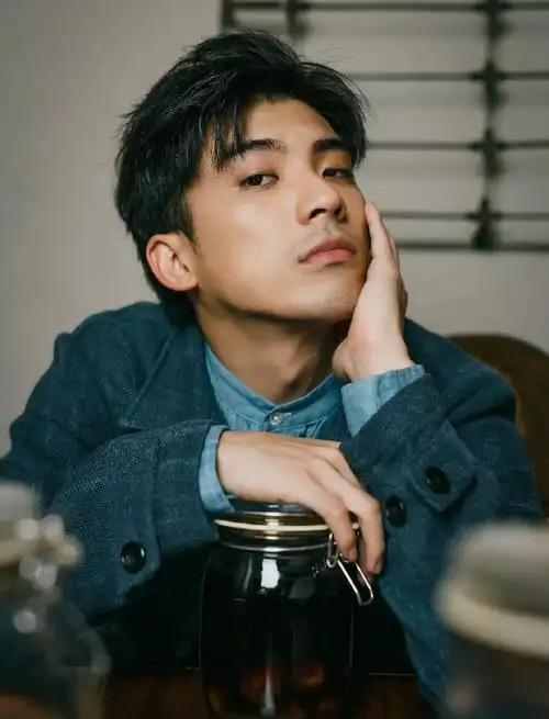 p>《遗失的1/2》是由 a target="_blank" href="/item/许富翔