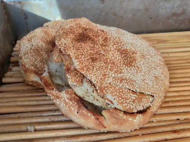 大名府风味小吃芝麻焦烧饼