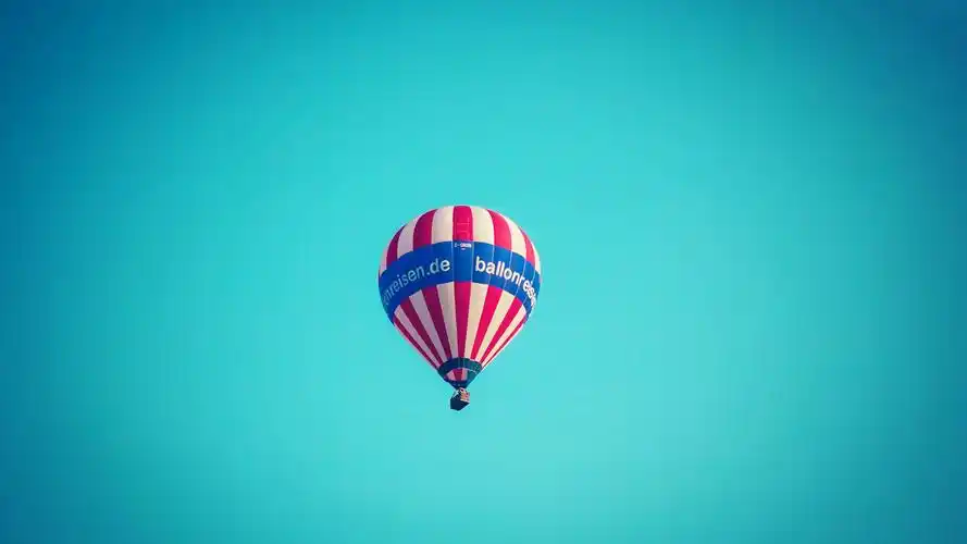 19m上传时间:2020-06-16壁纸标签:简约淡雅4k壁纸封面图简约淡雅壁纸