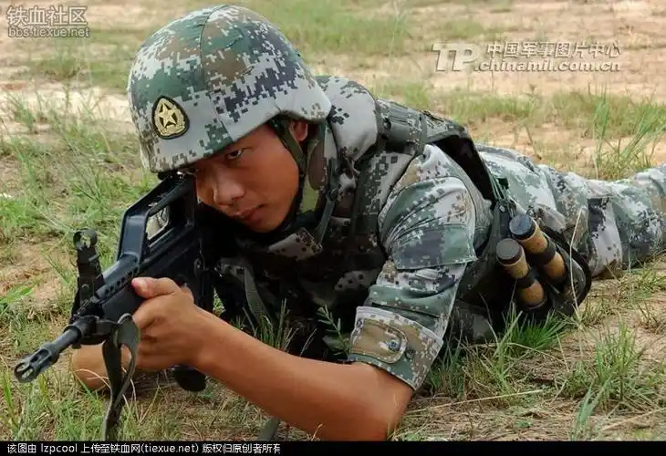 解放军最新单兵装备 - 陆军论坛 - 铁血军事论坛 - 手机铁血网