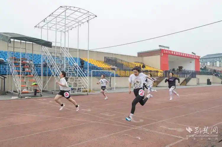 本次高中体育联考旨在通过组织相关专业的活动,进一步推动高校与高中