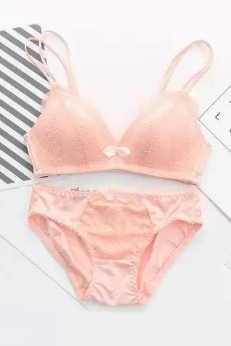 小清新性感无钢圈无痕一片式蕾丝少女内衣学生小胸薄款文胸套装女