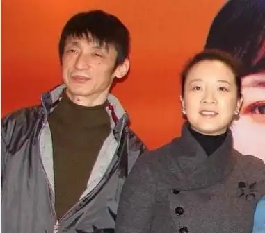 48岁陈小艺,老公虽丑但才华横溢如今分居 儿子帅到离谱!