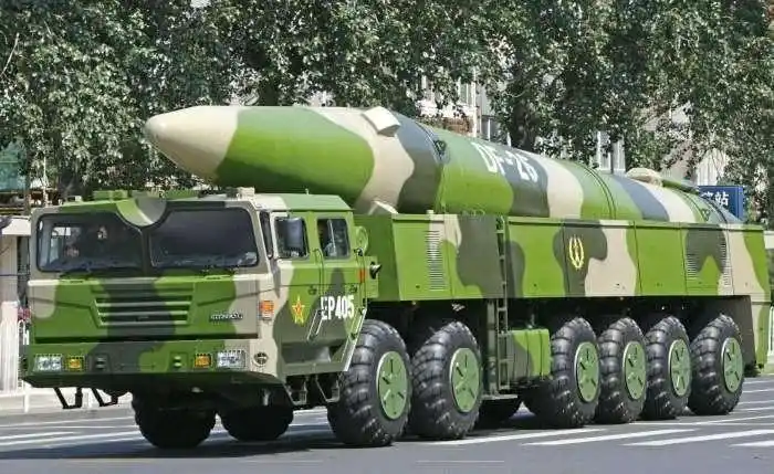 阅兵中国东风41洲际导弹有多强?