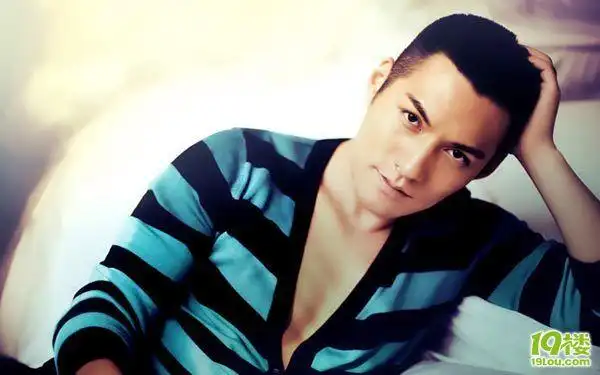 严宽最新写真 板寸头也可以很性感