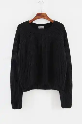 简约版纯黑色粗线毛衣