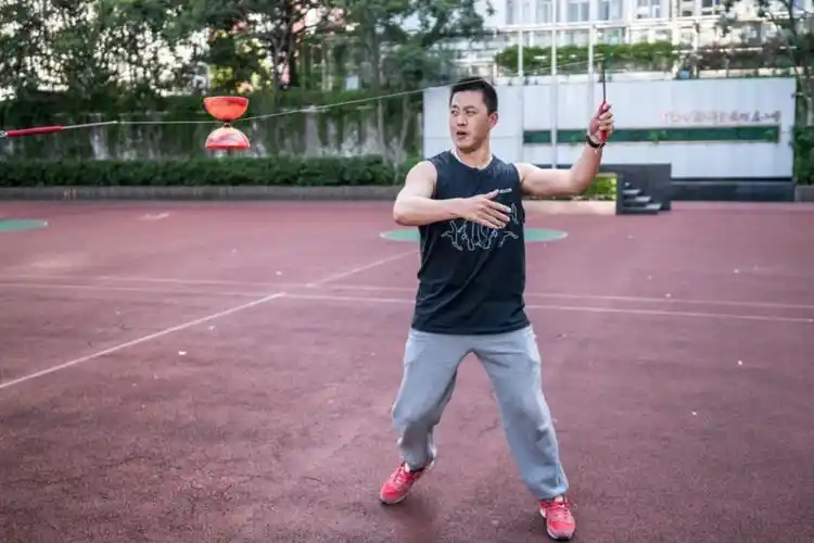 最美体育老师评选2