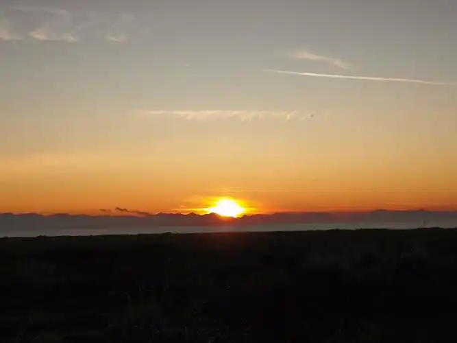 晚霞多彩夕阳好