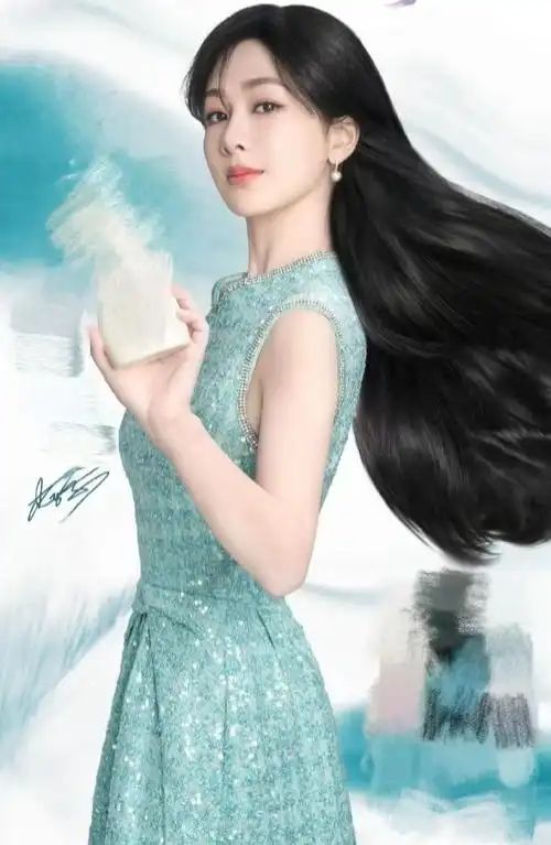 杨紫只此青绿长发造型##杨紫从小就是发量王者