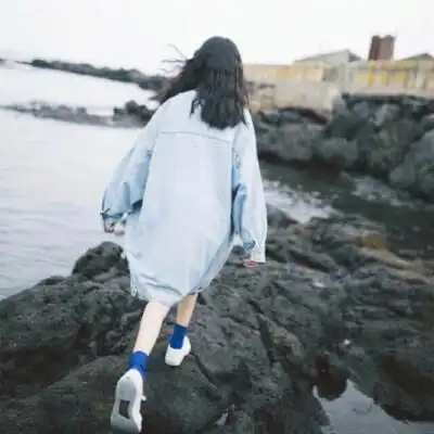 背影微信头像女