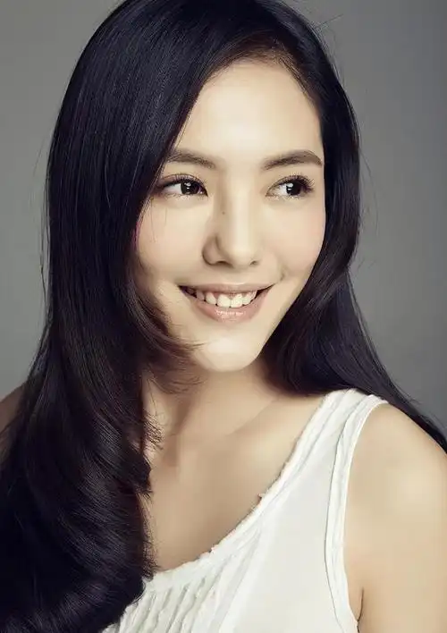 蔡文静回应:别扒了,汗流浃背了|柳岩|戚薇|尚雯婕|彭冠英|娱乐圈|社交