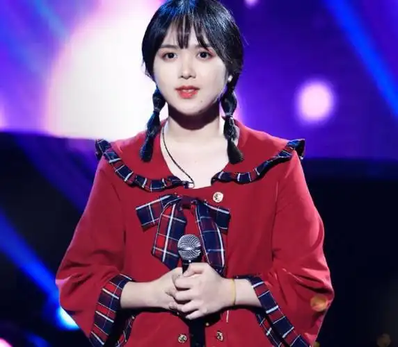 中国好声音导师决战,李凡一第一次全程闭眼