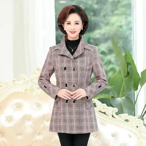 妈妈外套2019新款中老年女装30岁40中年春秋外套薄款秋装风衣50潮
