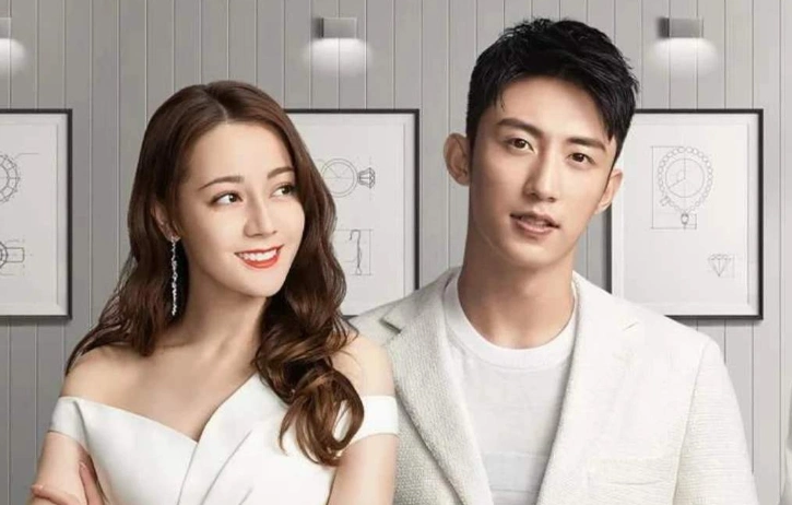 迪丽热巴和黄景瑜难道恋爱了吗黄景瑜被曝出去探班迪丽热巴