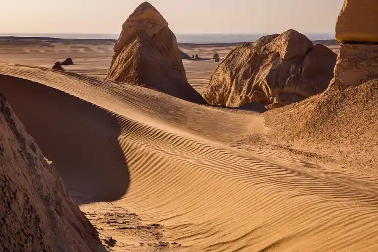 罗布泊无人区风光及人像