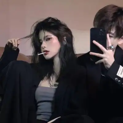 ins真人恩爱情头